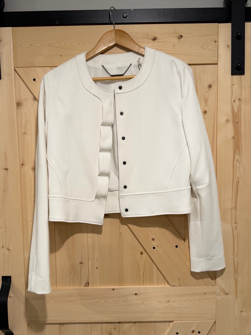 NWT Elie Tahari “Geneva Jacket” in Winter White, size 10